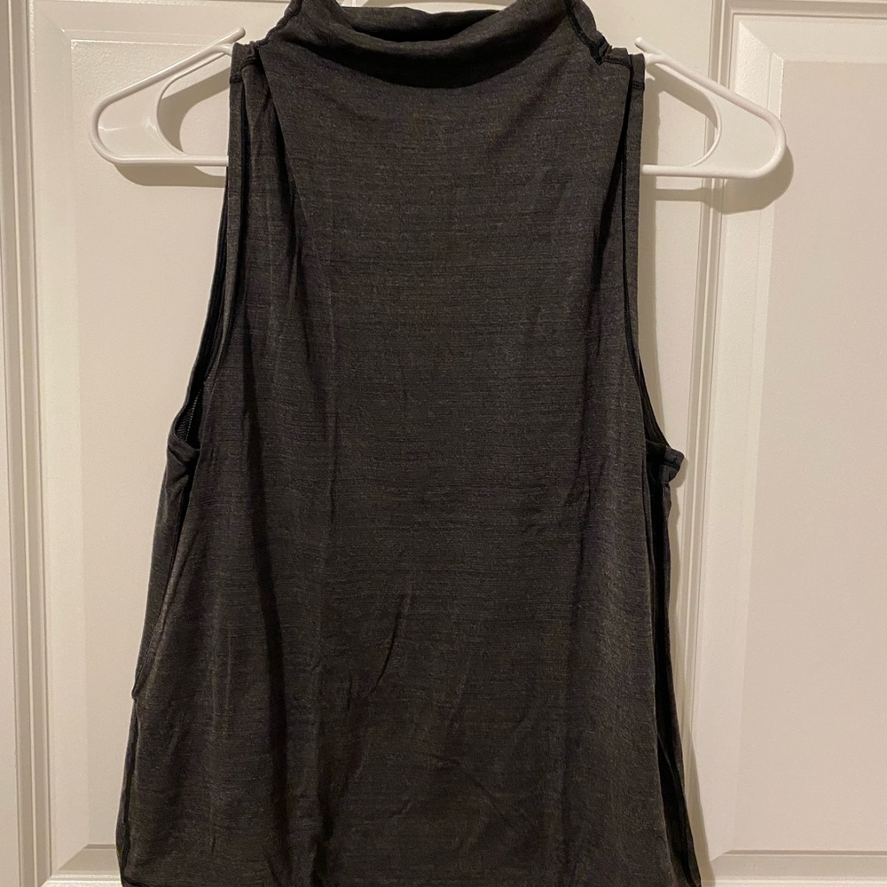 Lululemon Mock Neck Tank Top